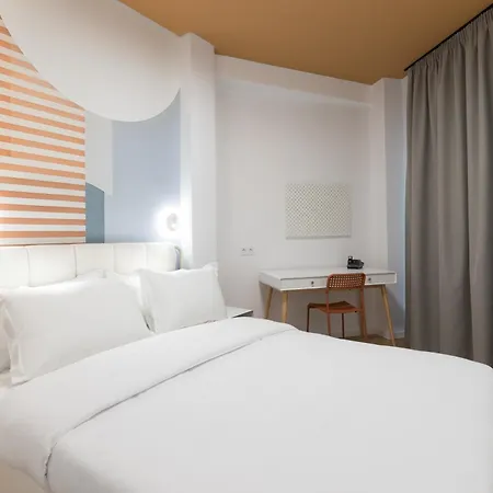 Line Chic By Binobi!