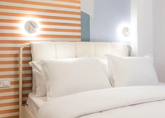 Line Chic By Binobi! 塞萨洛尼基