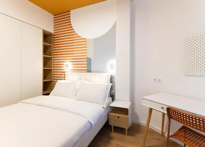 Line Chic By Binobi! 塞萨洛尼基