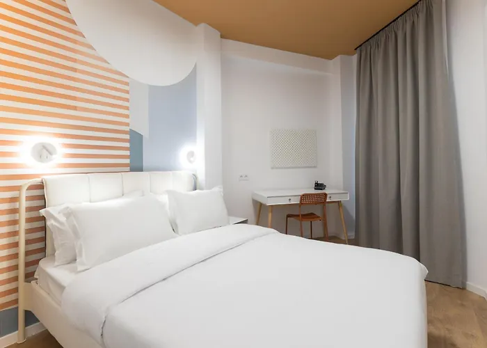 Line Chic By Binobi!